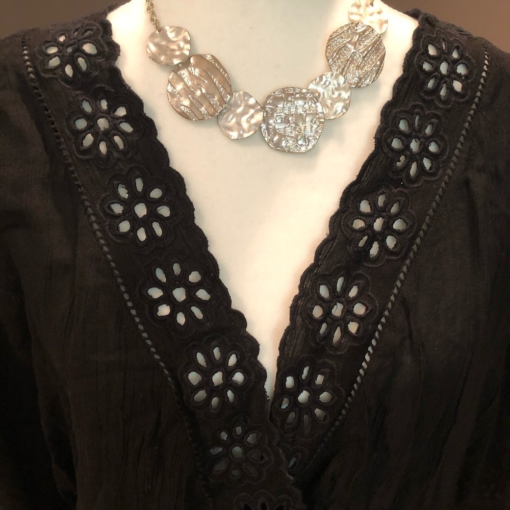 🌻 4/$25 - Black Kimono Eyelet Faux Wrap Dress - Picture 2 of 5